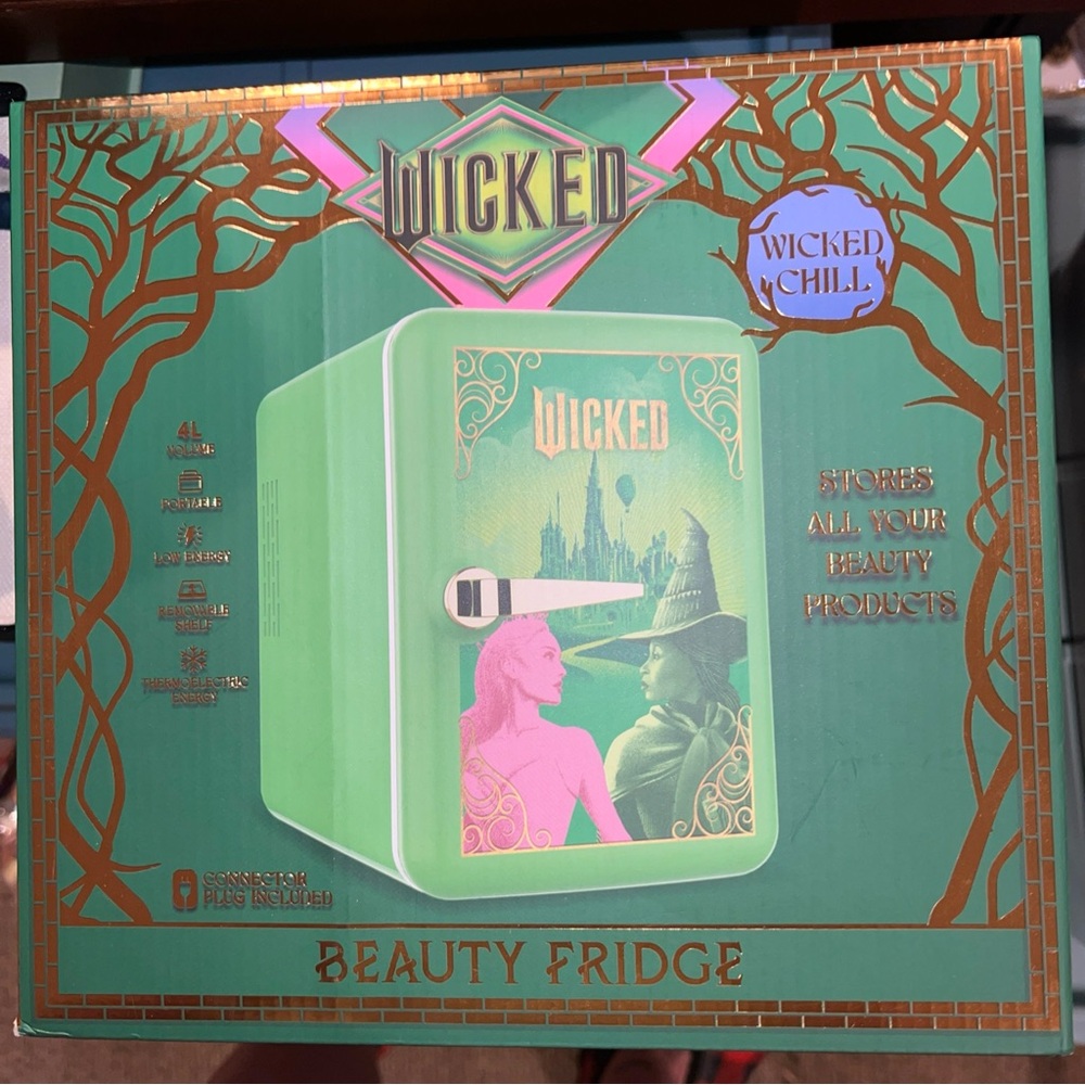 Wicked Beauty Fridge - Green and Pink